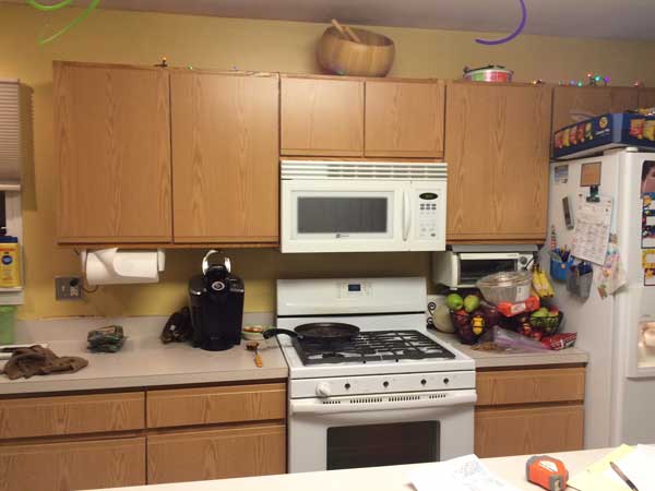 All State Remodeling project gallery - before-kitchen-cabinet-refacing-3